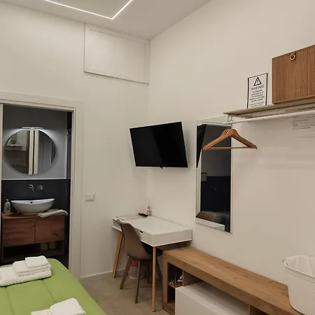 Damasa House 3*